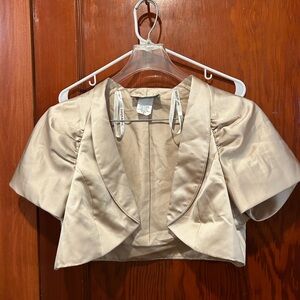 David’s bridal Elegant Cream Bolero Jacket